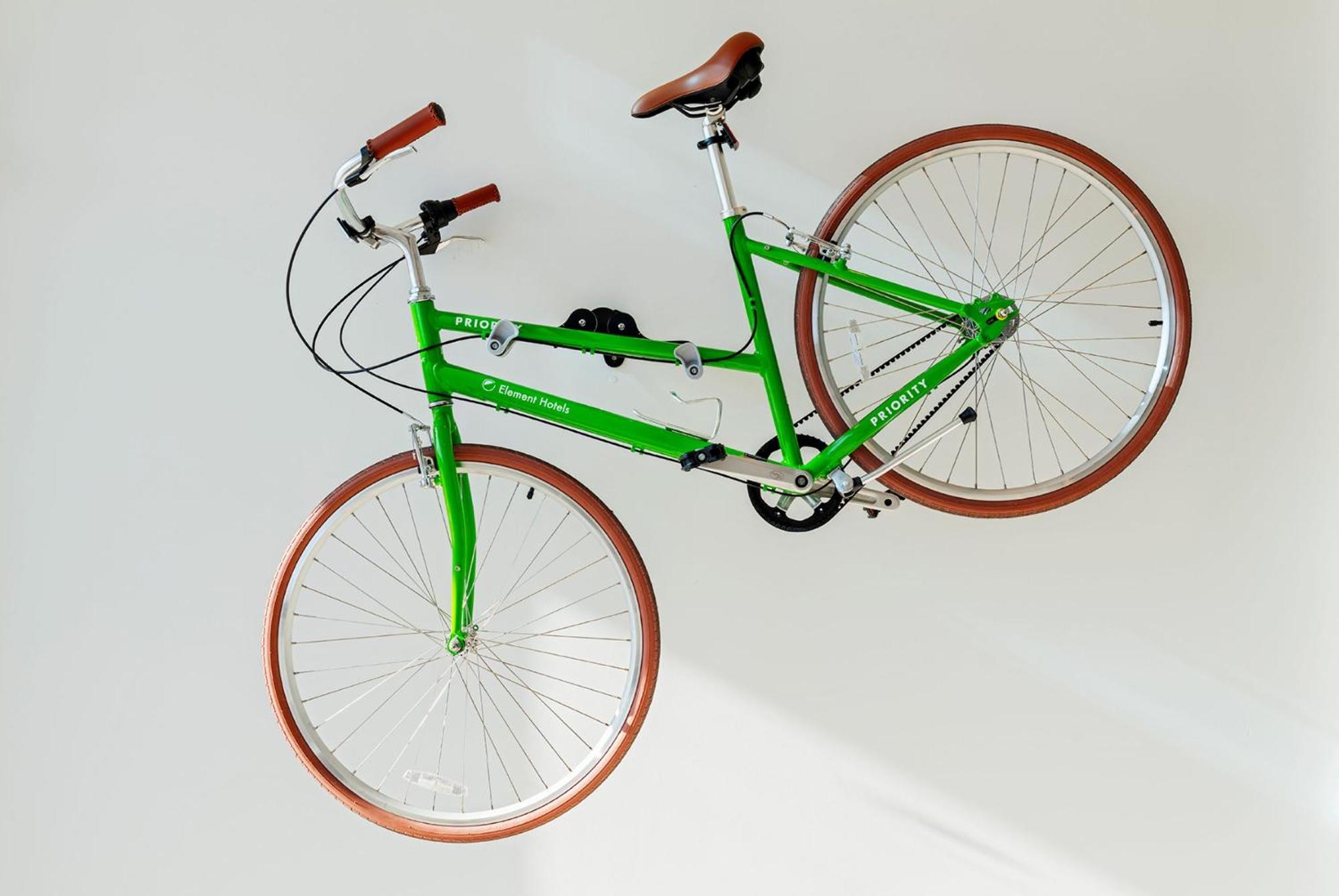 Element Waco