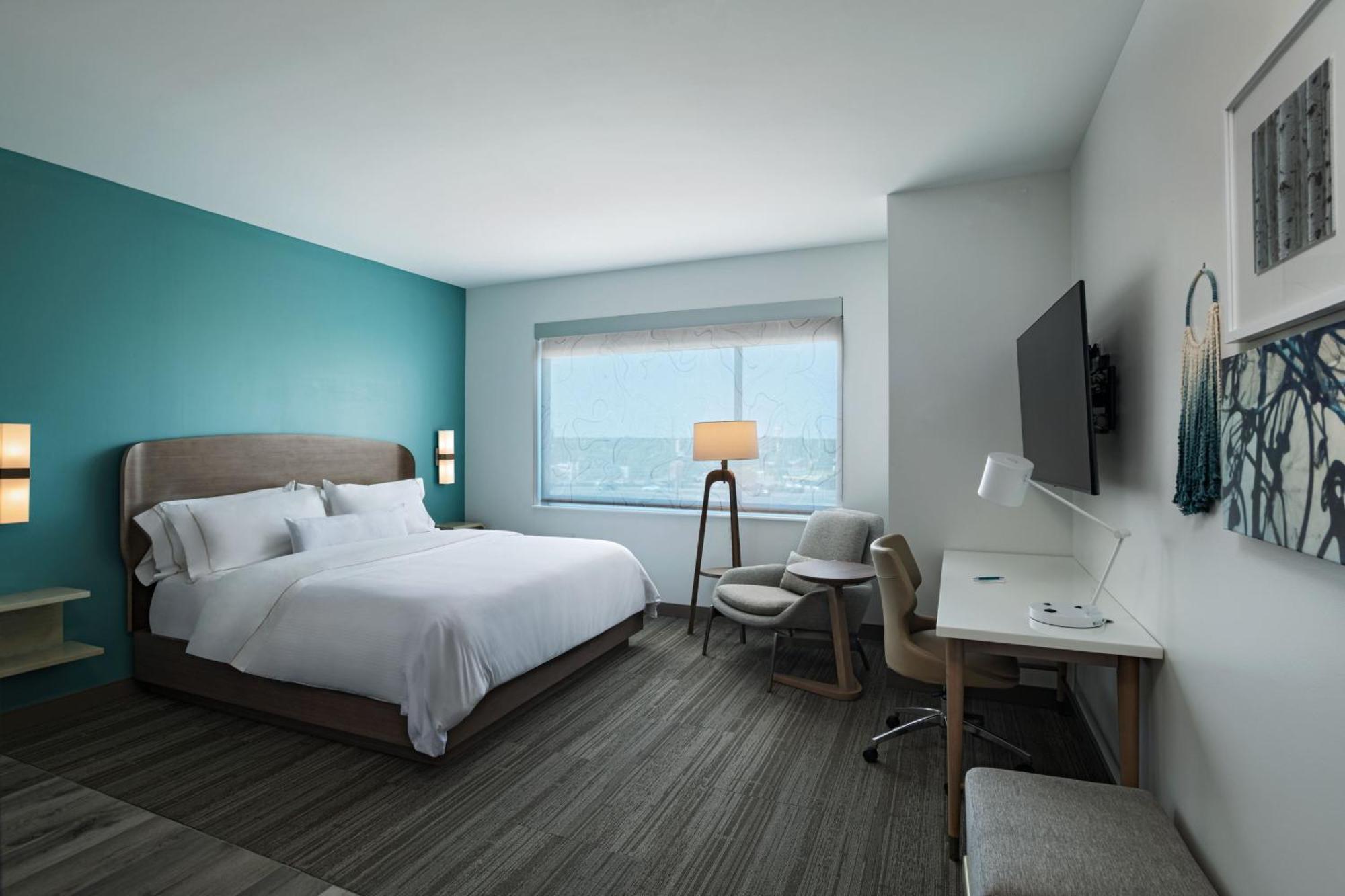 Element Hotel 3*